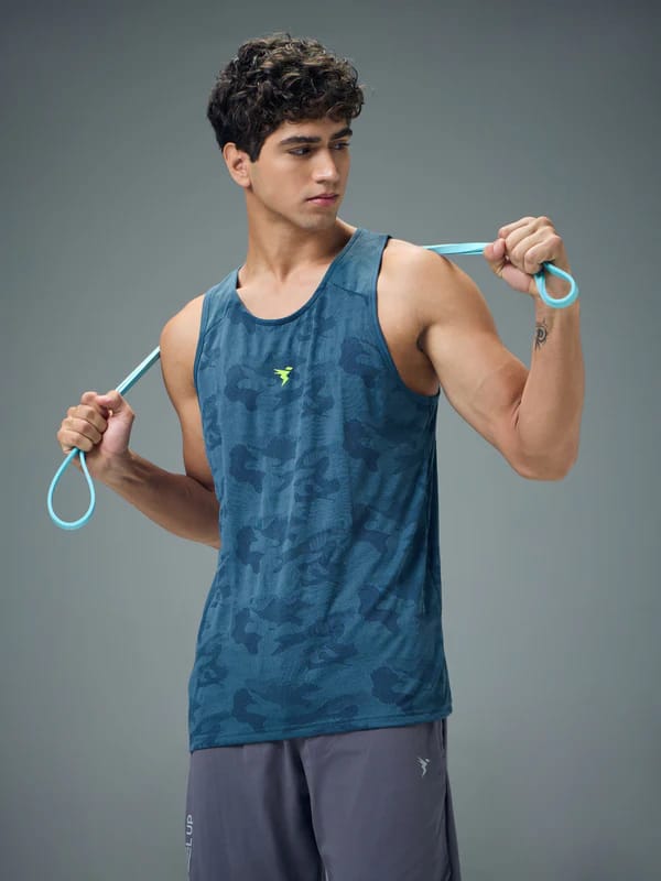 TECHNOSPORT Men Colorblock Slim Fit Crew Neck Innerwear Vest with VENTMESH